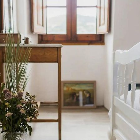 La Coletta Bel Appartement Typique Avec Balcon Centre Piana П'яна Екстер'єр фото